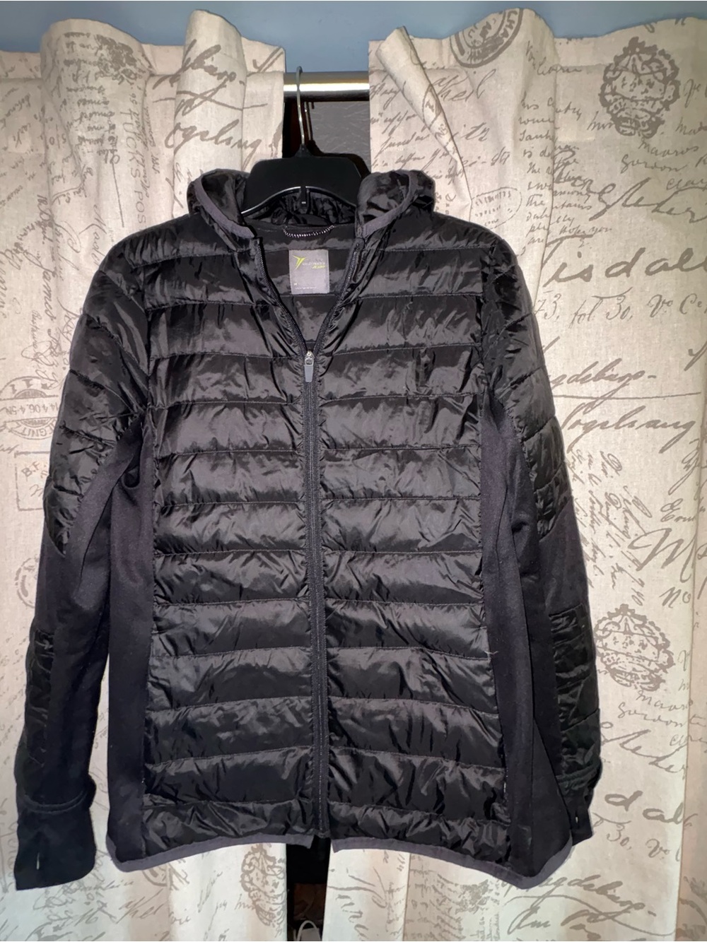 Women’s Black Lightweight Quilted Hooded Jacket